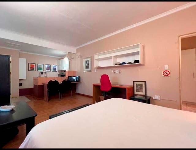BUSINESS PROPERTY TO RENT IN EDENVALE